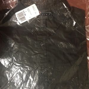 Forever 21 Men’s button down short sleeve shirt